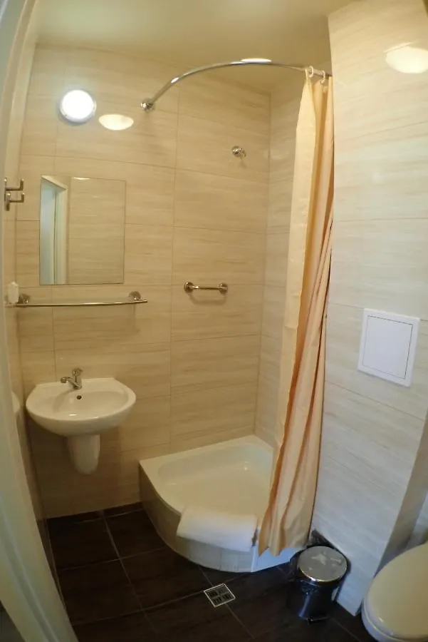 Hotel Nawojka Hotele Studenckie Krakow