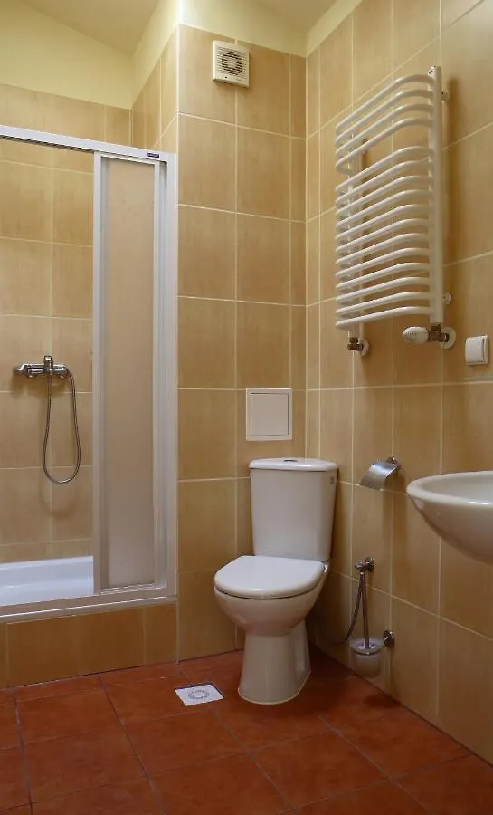 ** Hotel Nawojka Hotele Studenckie Kraków Polen